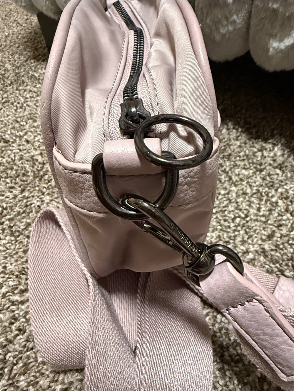 lululemon athletica Light Blush Pink Crossbody Bag - Picture 6 of 7